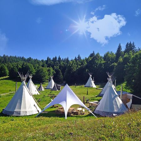 Village Tipi La Feclaz Exterior photo