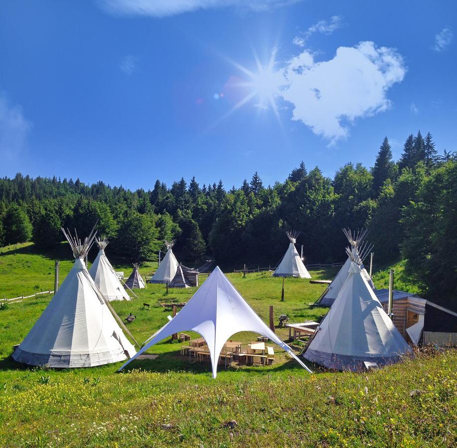 Village Tipi La Feclaz Exterior photo