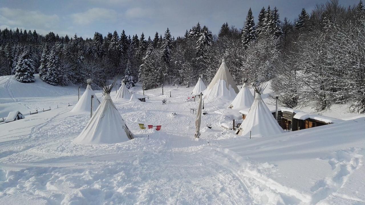 Village Tipi La Feclaz Exterior photo