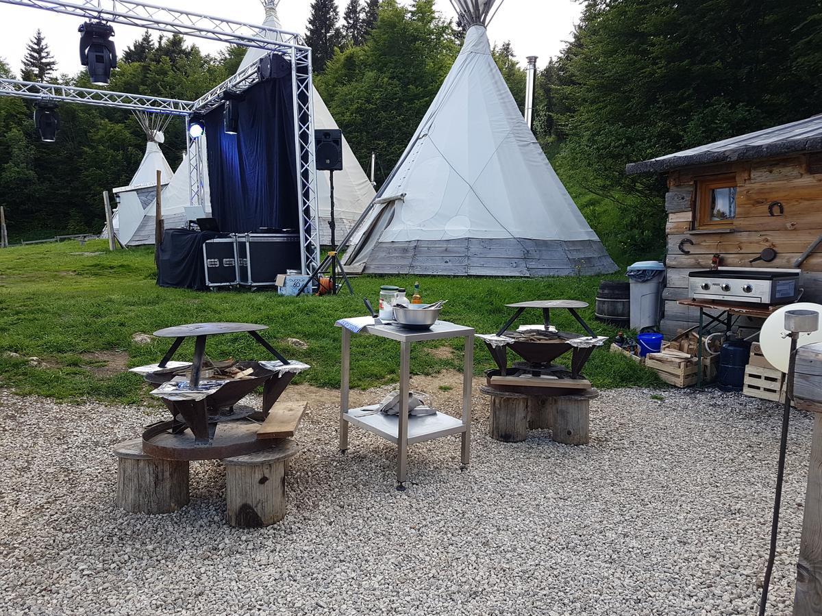 Village Tipi La Feclaz Exterior photo